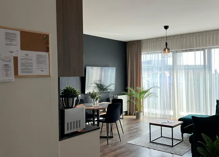 Lts Rent Luxury & Comfortable Lakowa アパート *