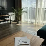 アパート Lts Rent Luxury & Comfortable Lakowa