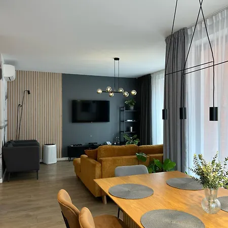 Lts Rent Luxury & Comfortable Lakowa * 格但斯克