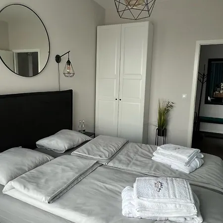 Lts Rent Luxury & Comfortable Lakowa *